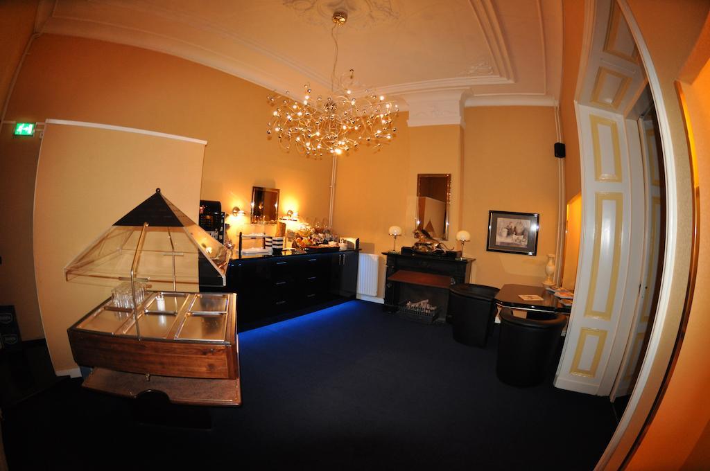 Budget Hotel Le Beau Rivage Middelburg Exterior photo
