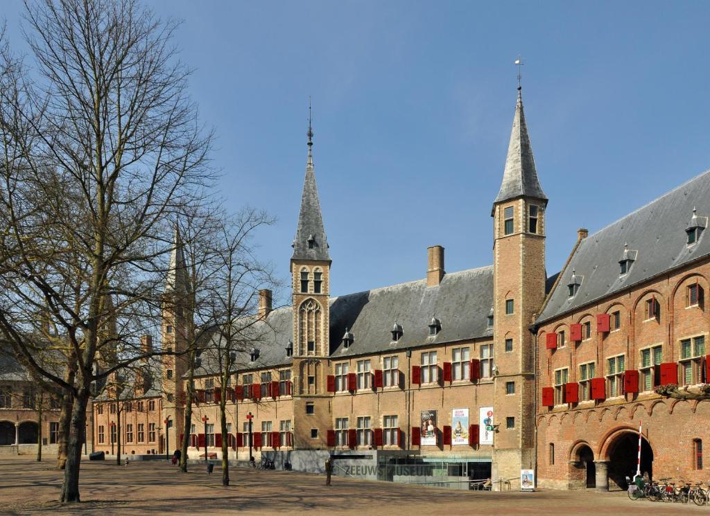 Budget Hotel Le Beau Rivage Middelburg Exterior photo