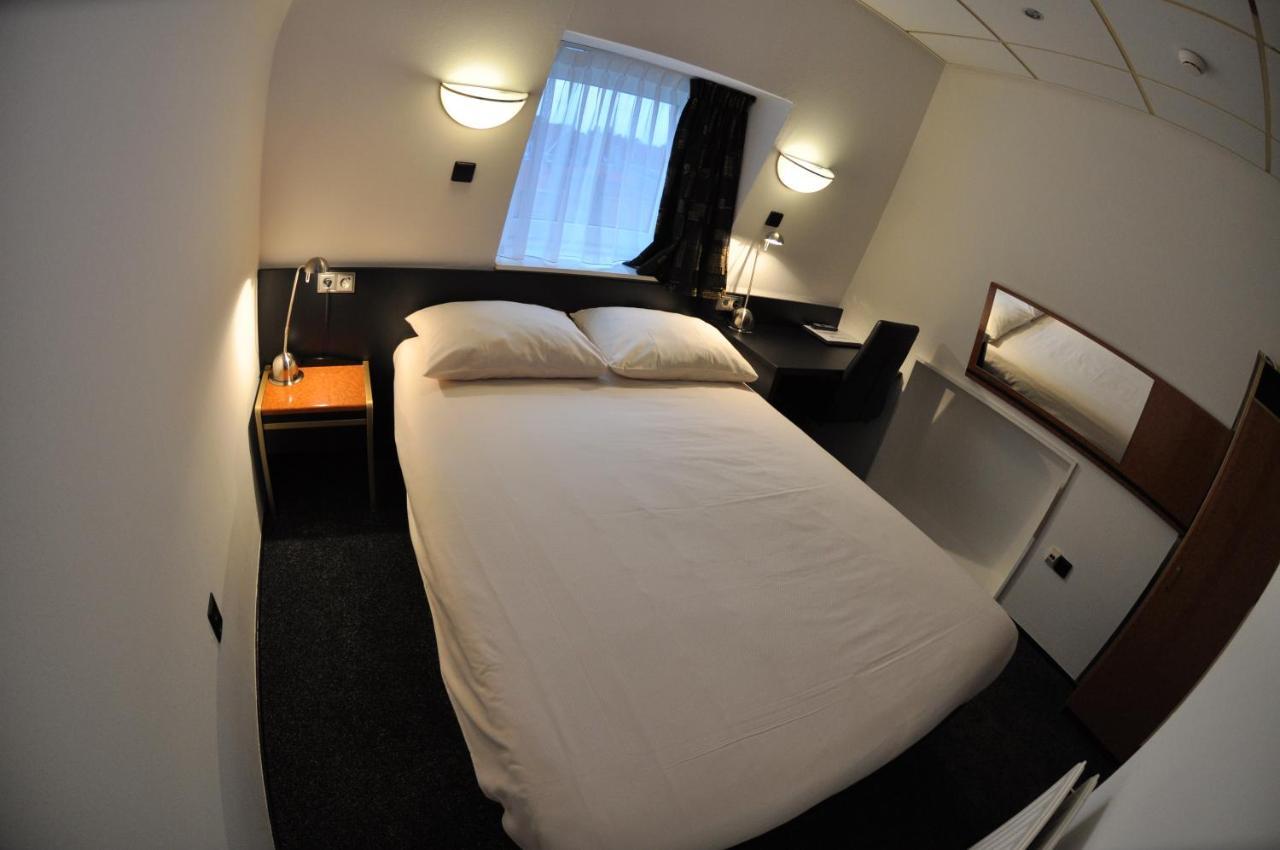 Budget Hotel Le Beau Rivage Middelburg Exterior photo