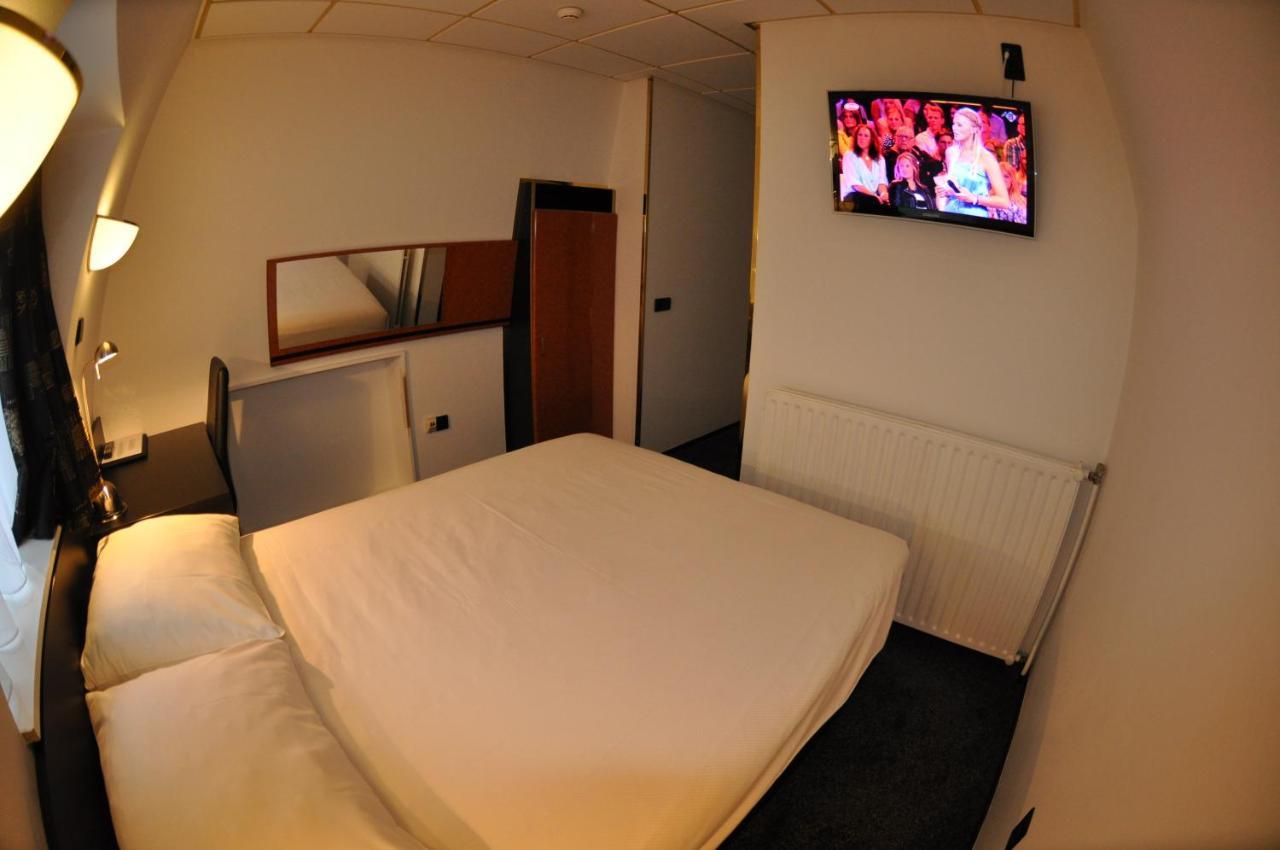 Budget Hotel Le Beau Rivage Middelburg Exterior photo